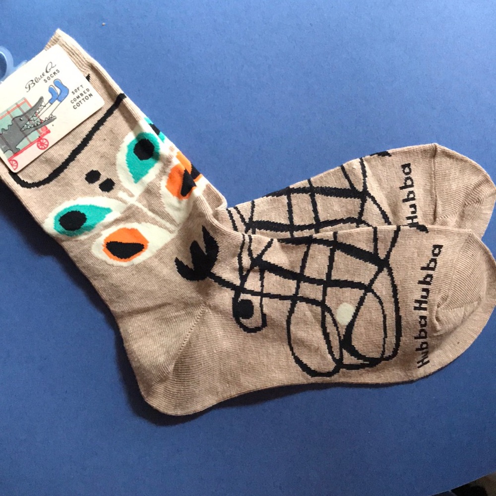 🐶  Blue Q Hubba Hubba Socks NWT